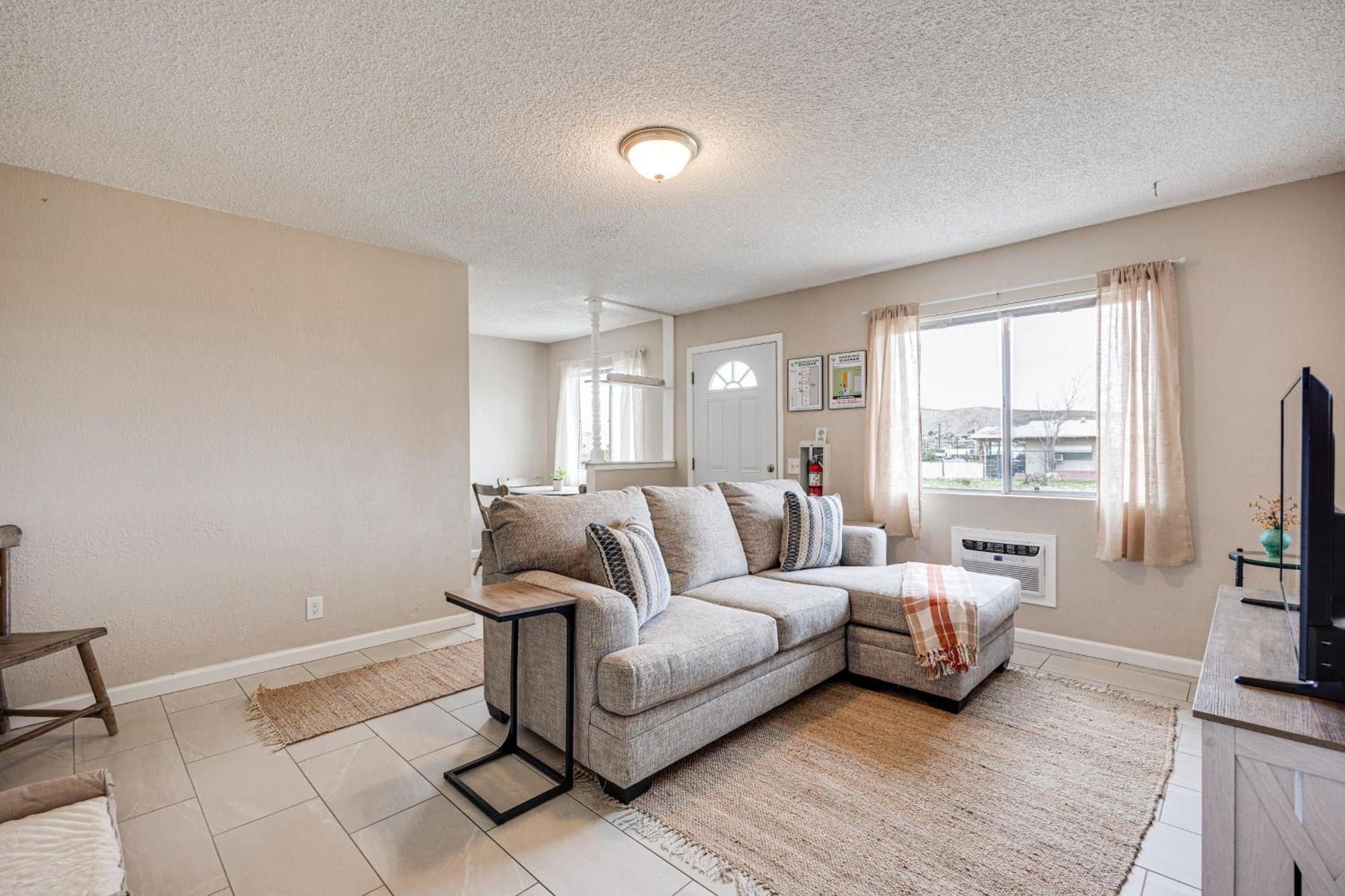 Apartment Convenient - Walk To Town! Joshua Tree